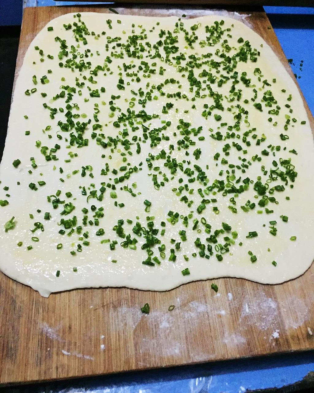 传统的葱油花卷