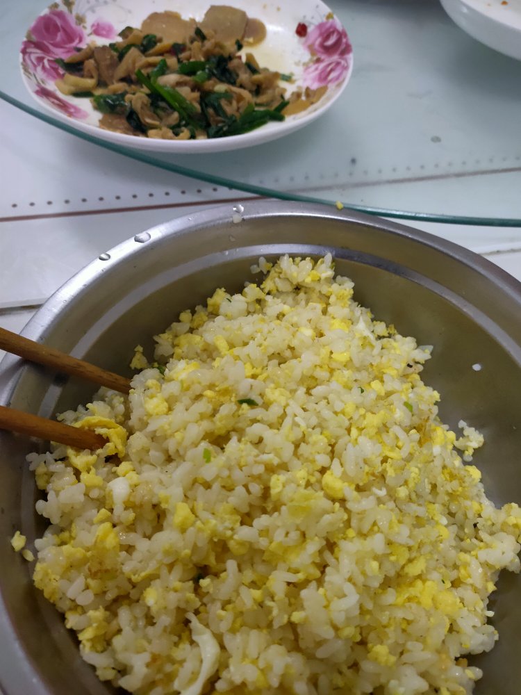 鸡蛋炒米饭（蛋炒饭）