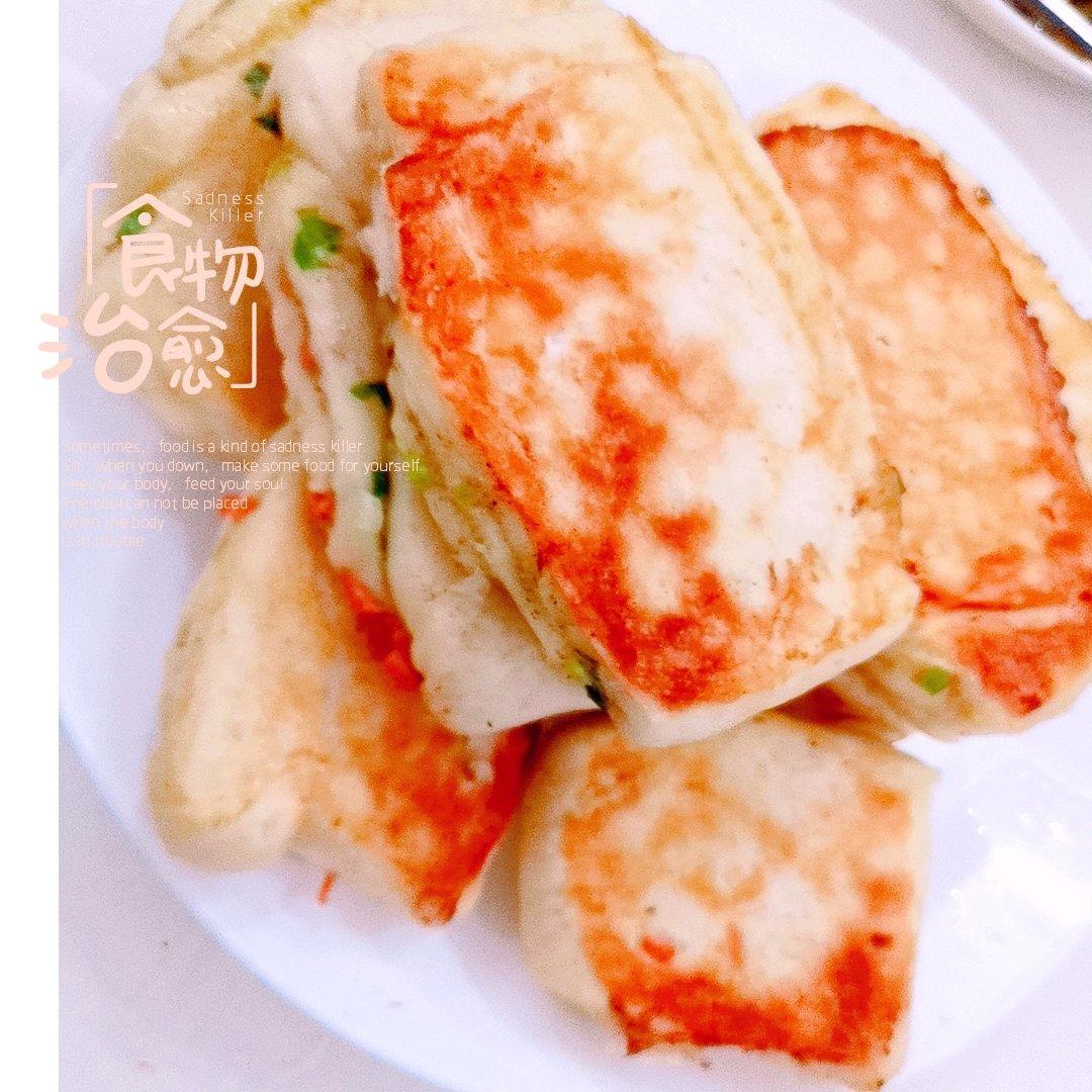 鸡蛋火腿葱什锦发面切饼