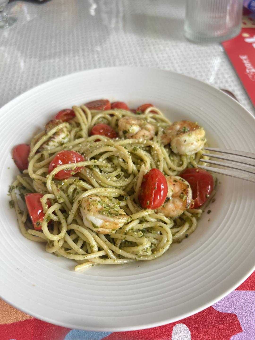 青酱虾仁意大利面