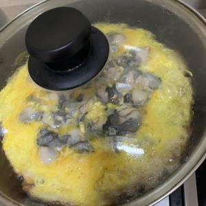 牡蛎煎蛋的做法 步骤5