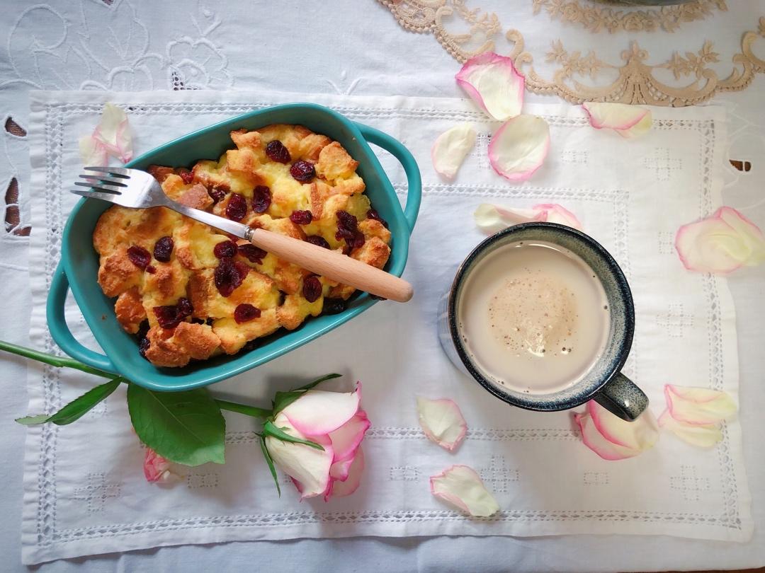 焗烤蔓越梅吐司布丁