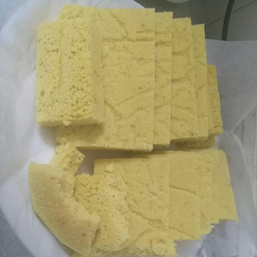 全蛋玉米面蛋糕