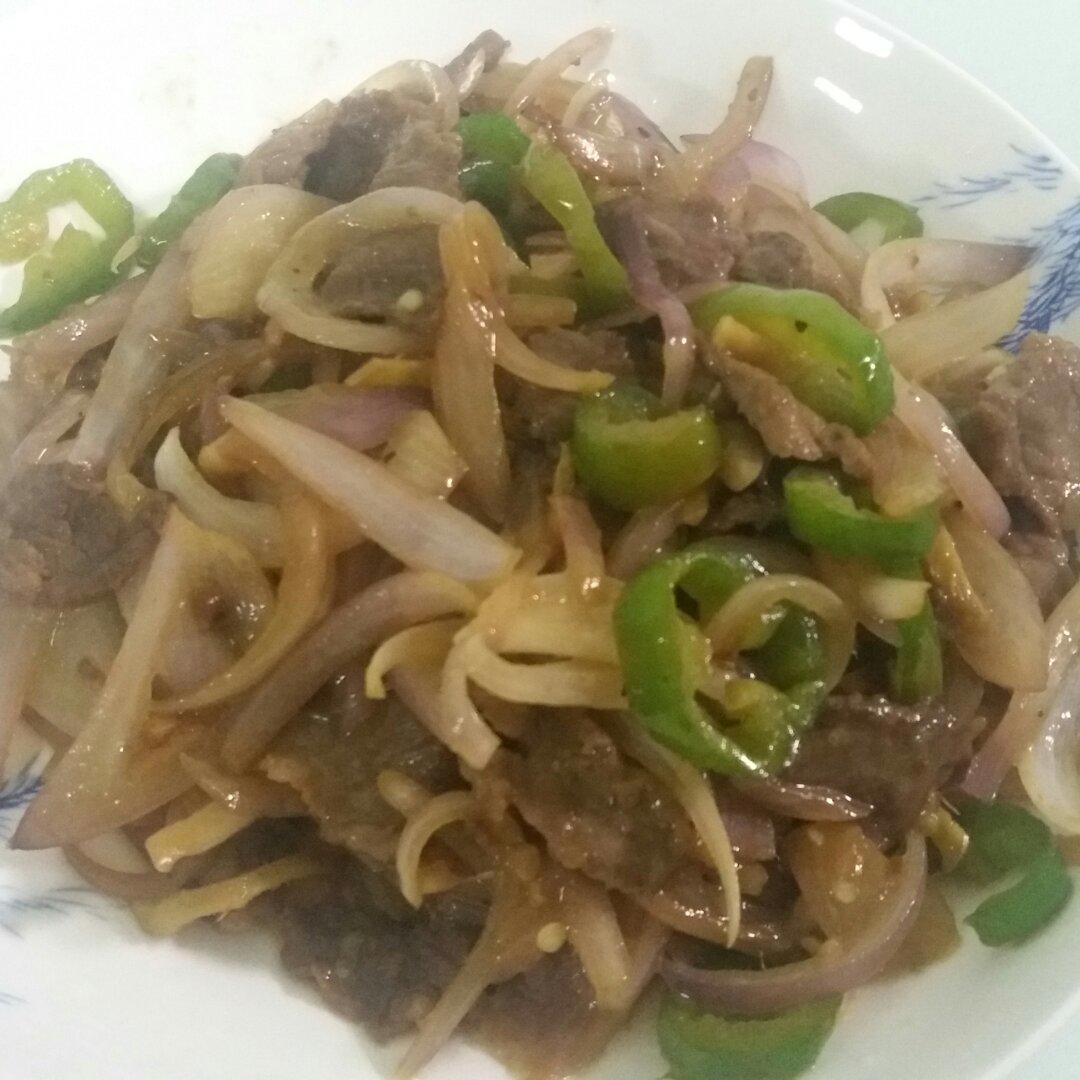 洋葱炒牛肉