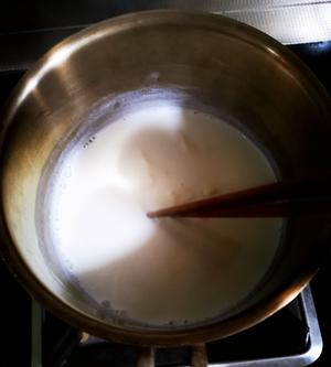 家庭版低卡南瓜奶油浓汤的做法 步骤2