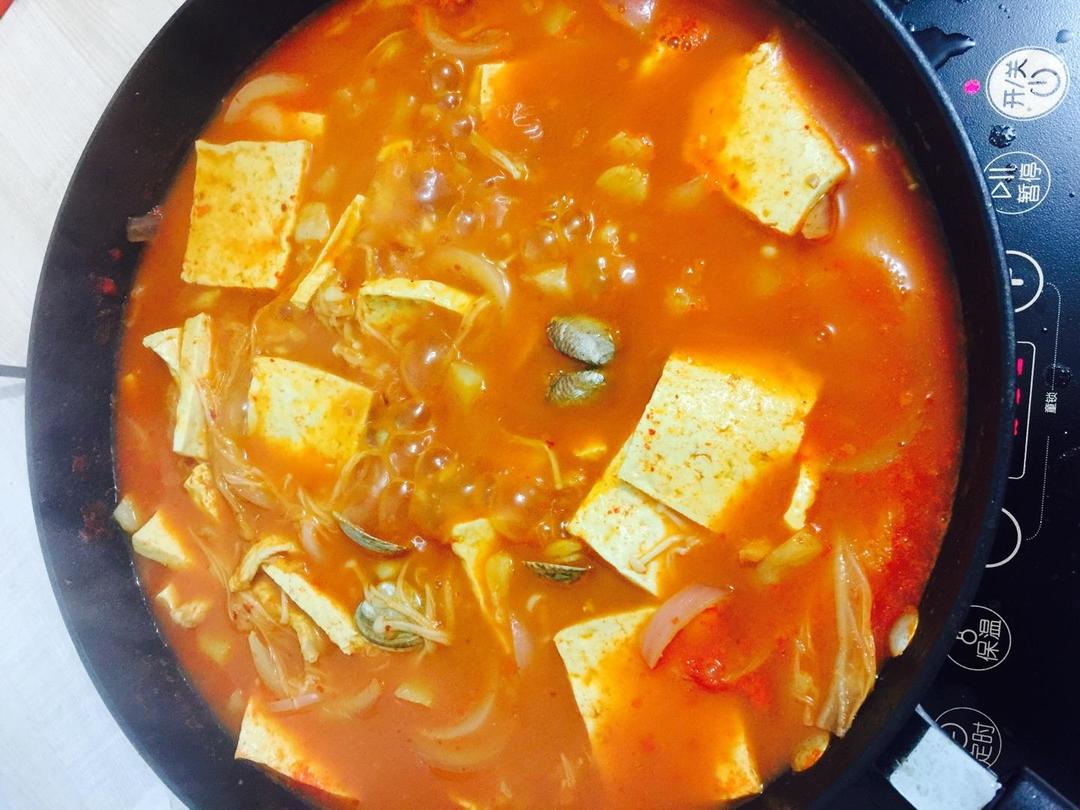 辣白菜汤的做法