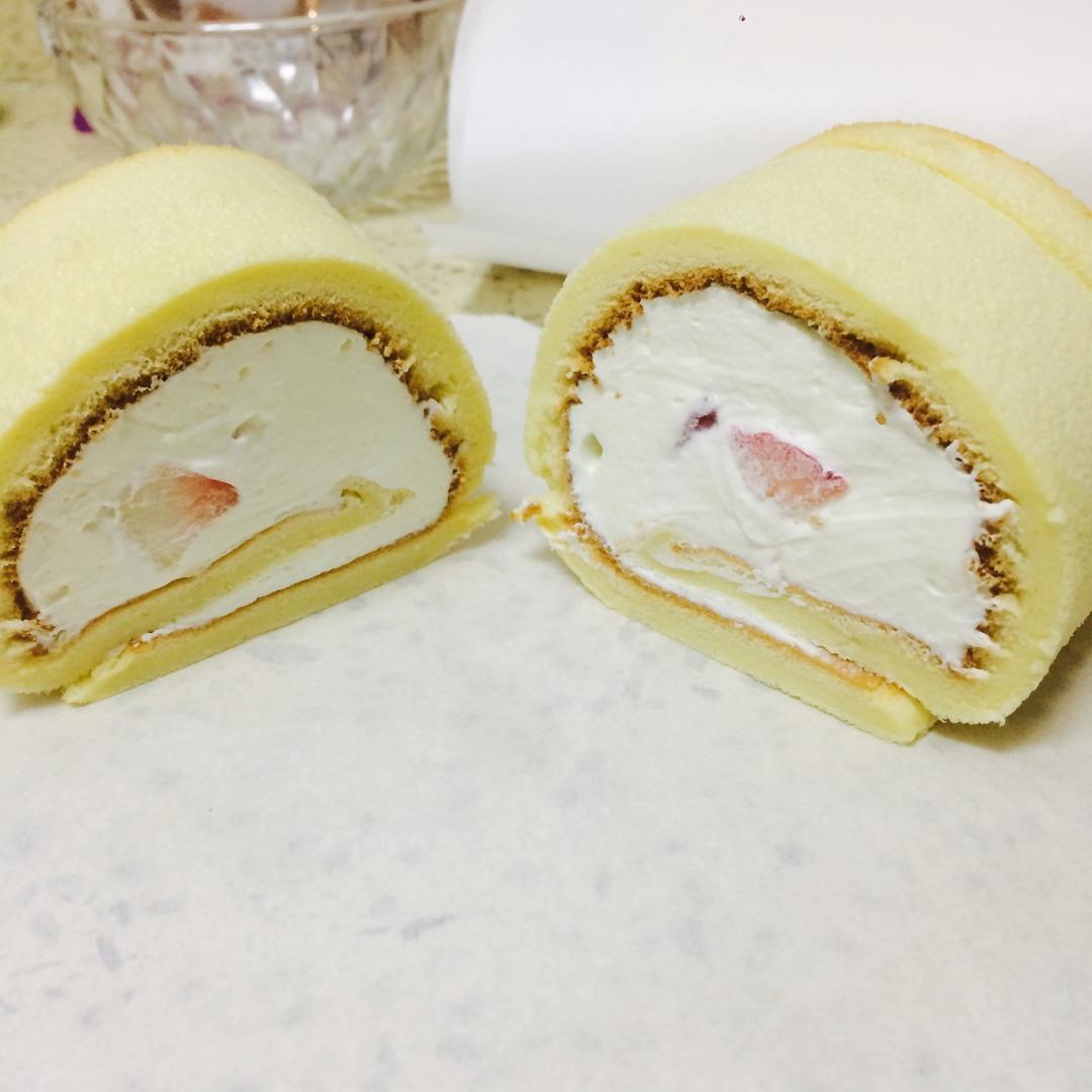 《Tinrry下午茶》教你做基础原味蛋糕卷