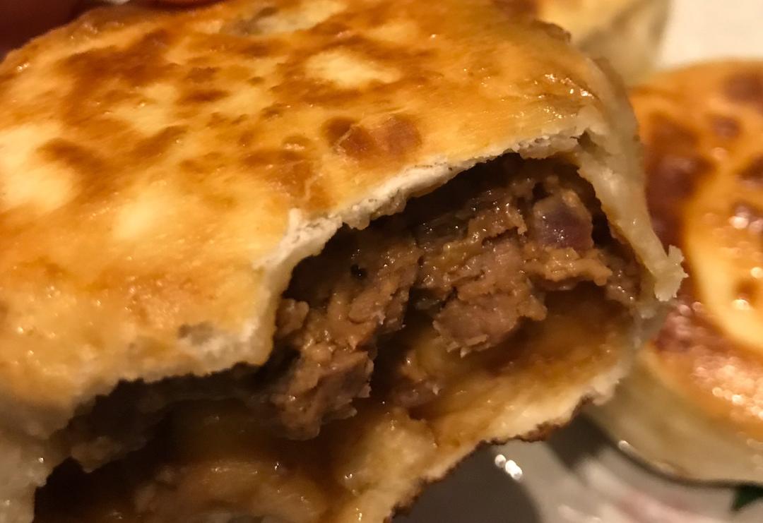 洋葱牛肉馅饼