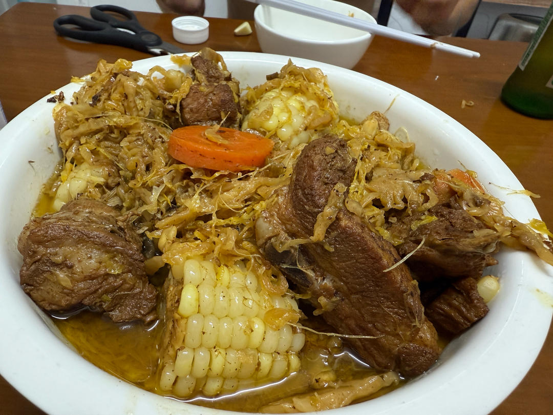 东北菜【排骨酸菜炖粉条】