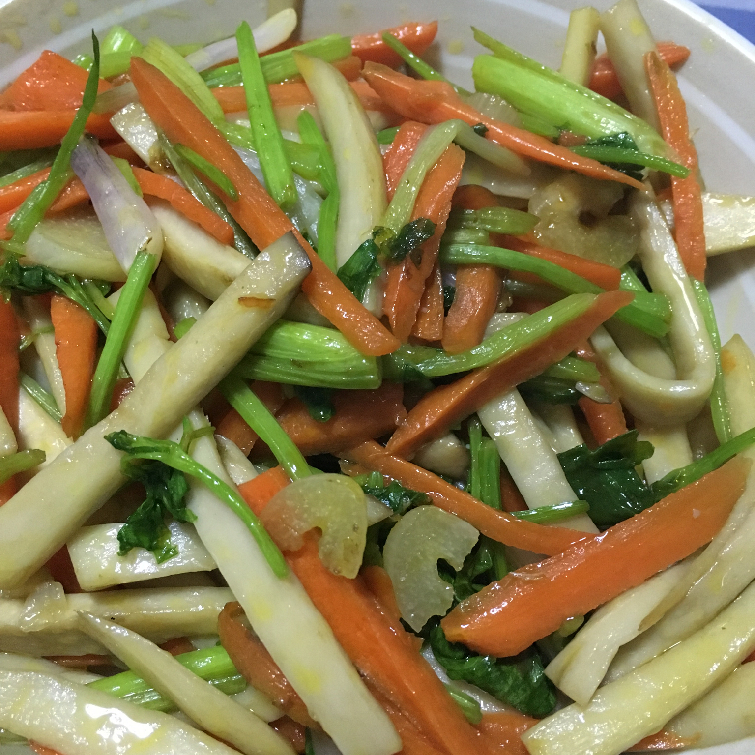 青椒素炒杏鲍菇