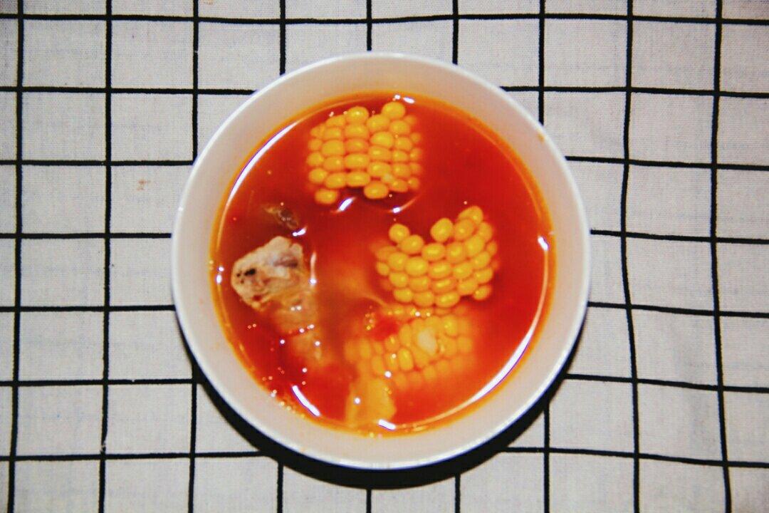 番茄土豆玉米排骨汤