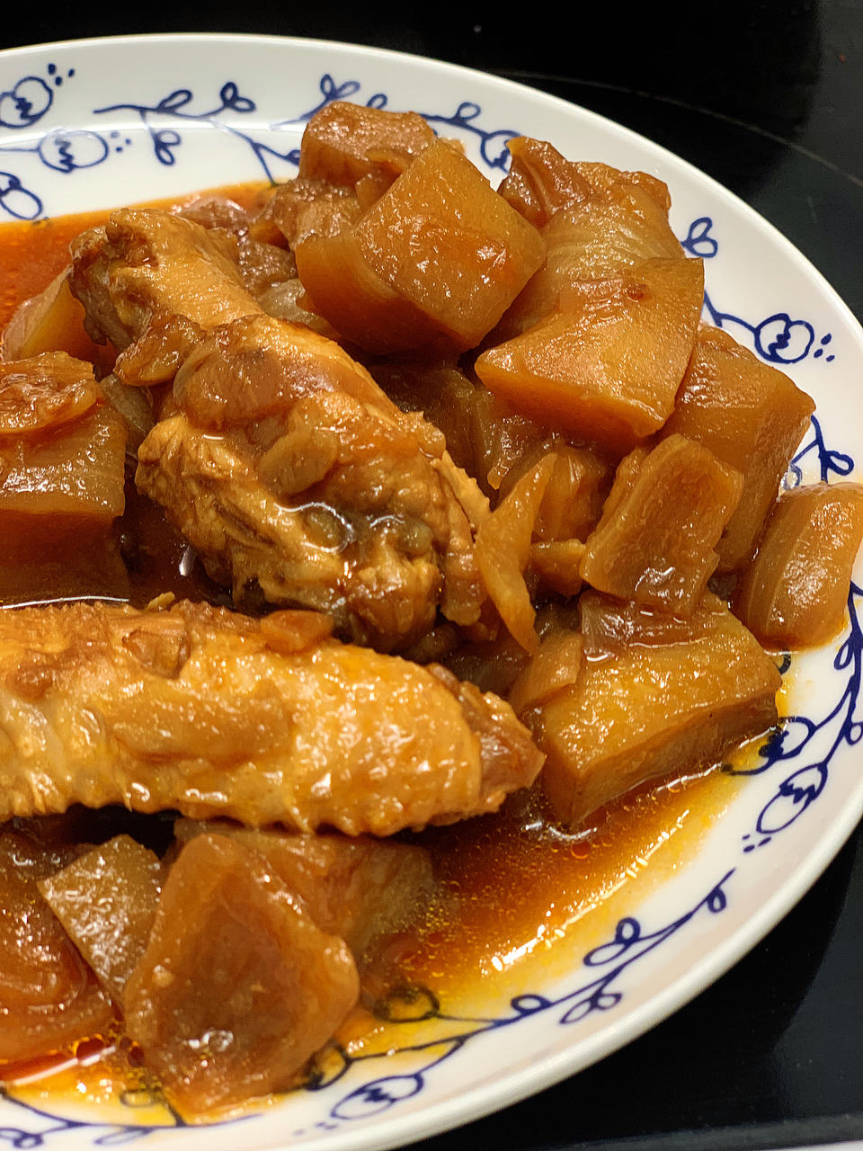 简单好味的鸡翅焖锅