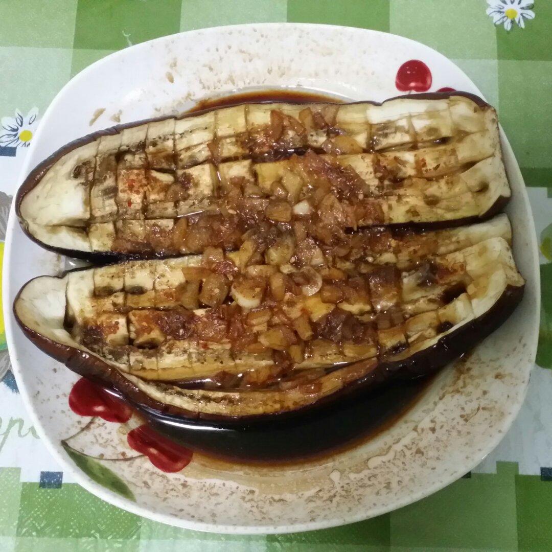 【微波炉烤茄子】