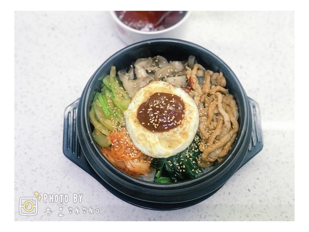石锅拌饭
