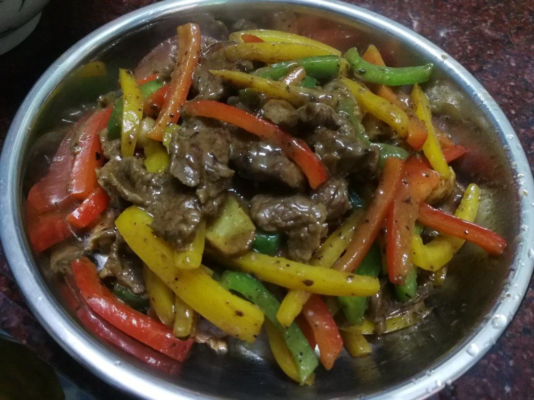 青红椒炒牛肉
