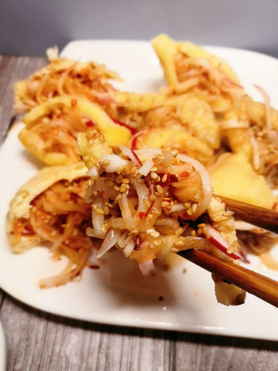 乐山小吃豆腐干夹萝卜丝