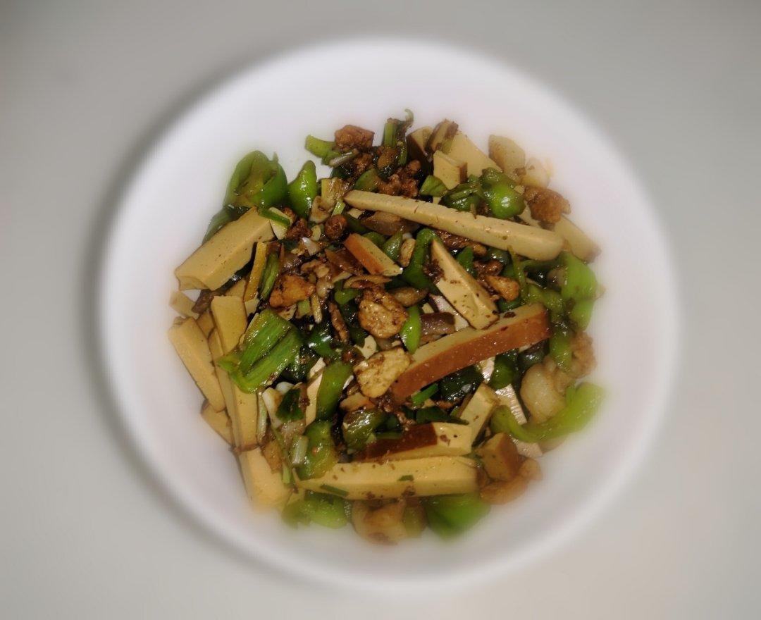 青椒炒香干