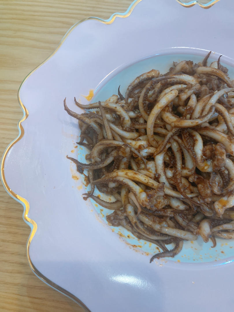 香辣鱿鱼须 赛过铁板的味道