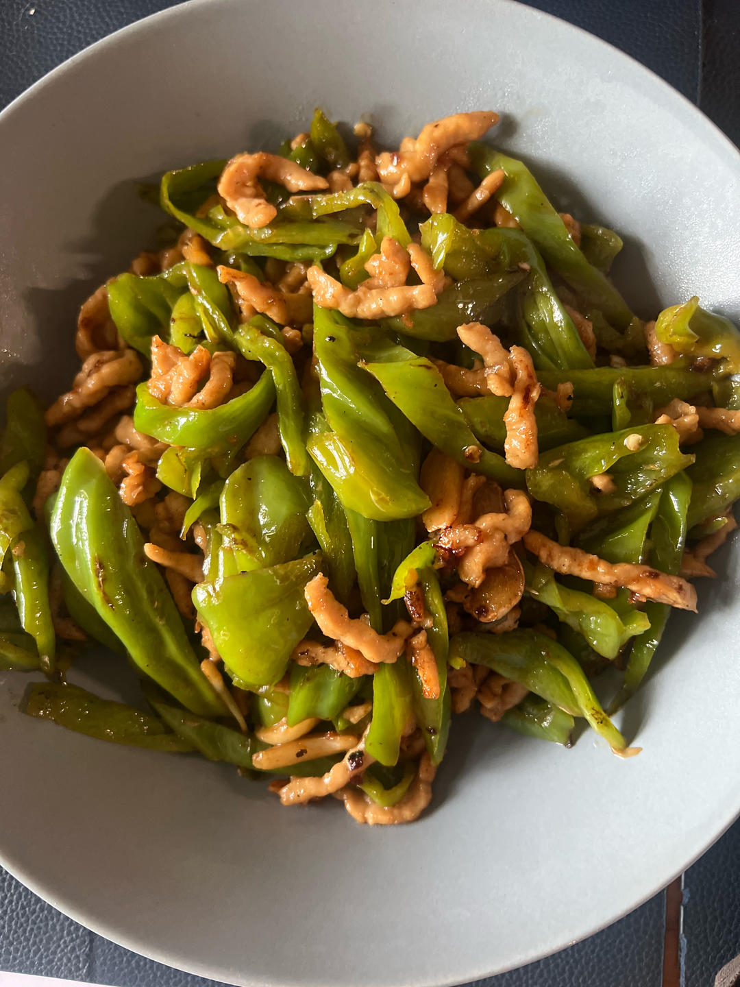 ‼️好吃到舔盘的青椒肉丝盖浇饭