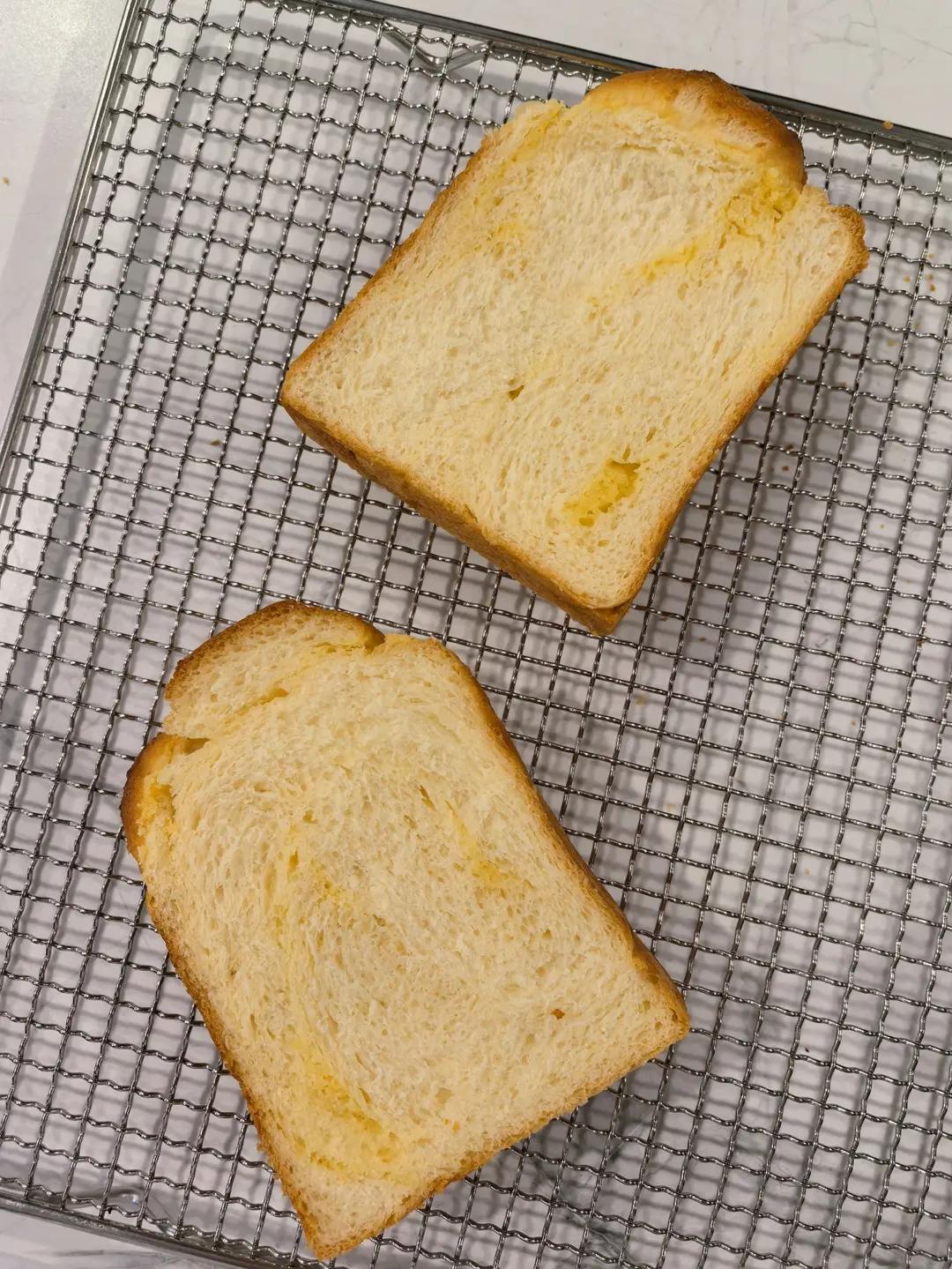 杏仁奶油吐司