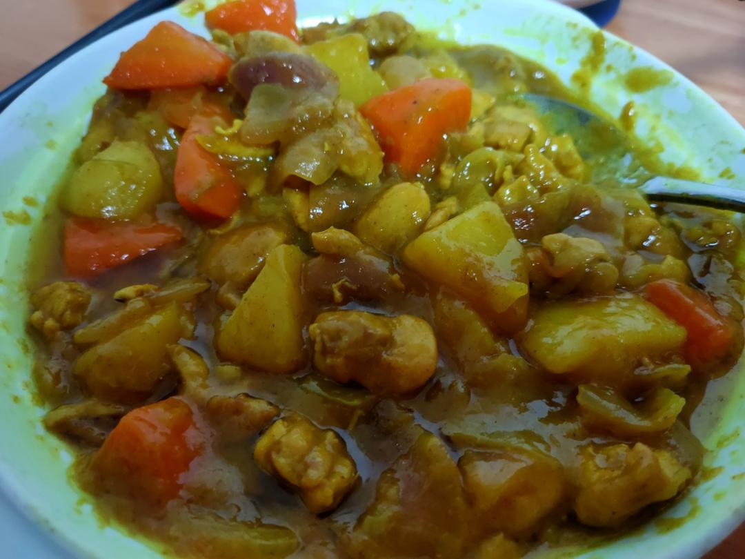 咖喱鸡肉饭