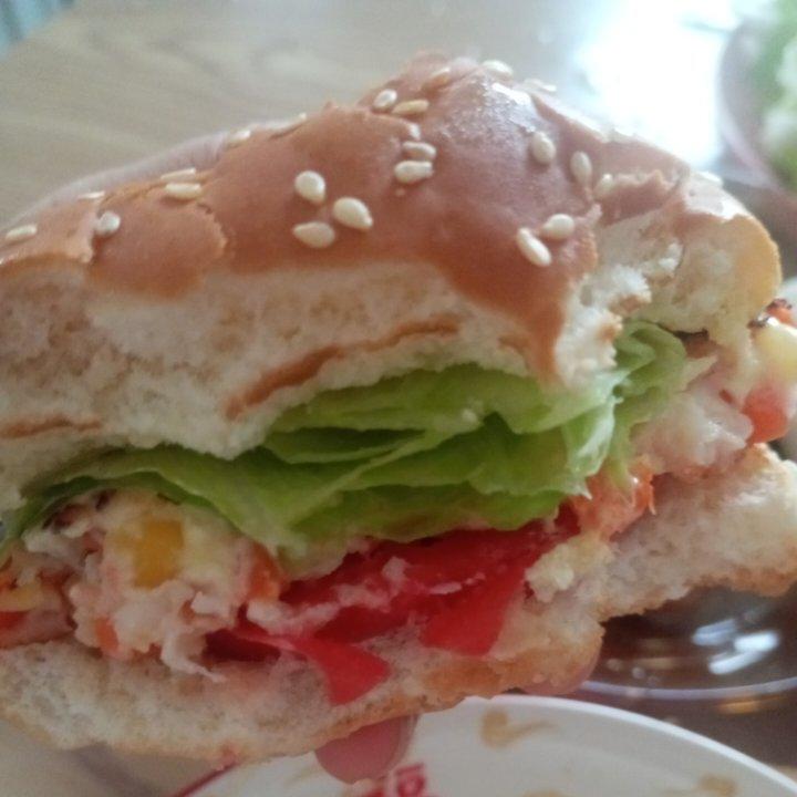 看得见虾肉的虾饼—虾饼汉堡🍔