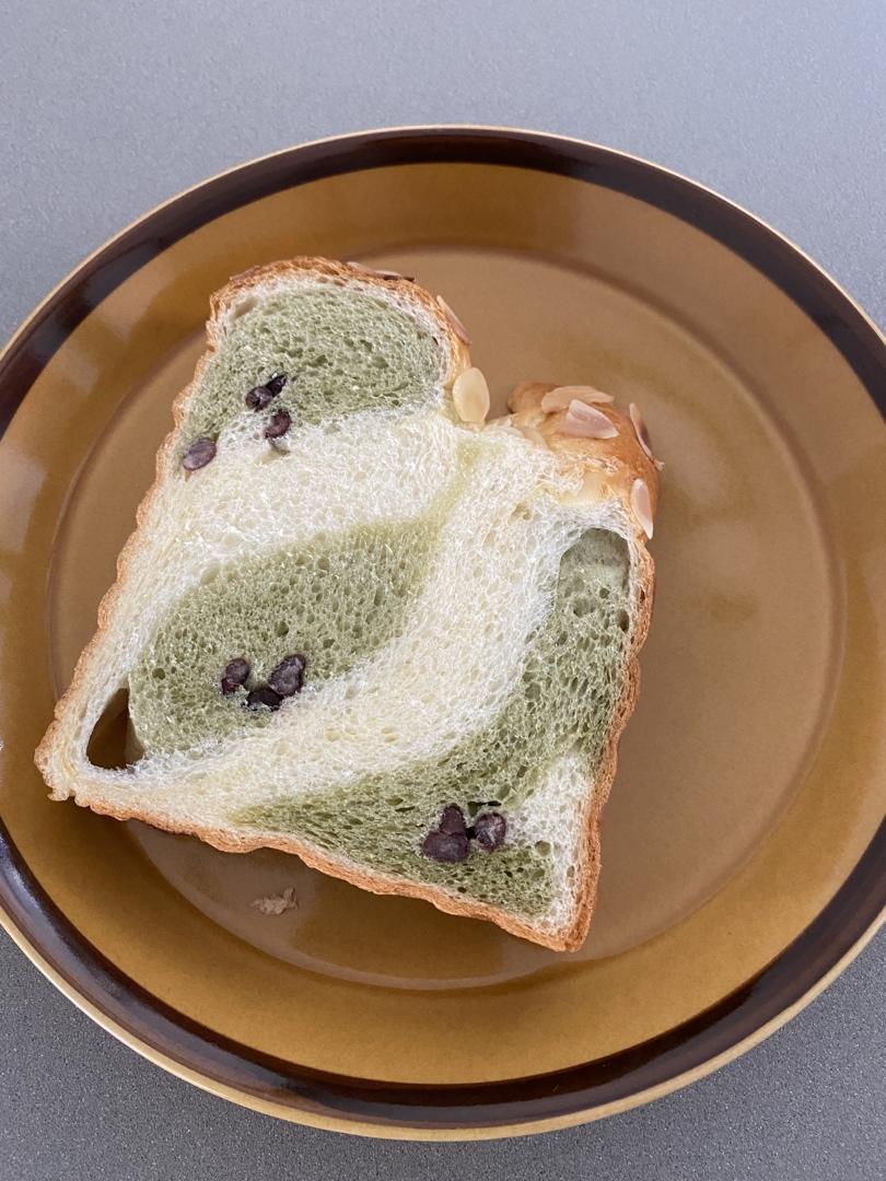 抹茶蜜豆牛奶吐司