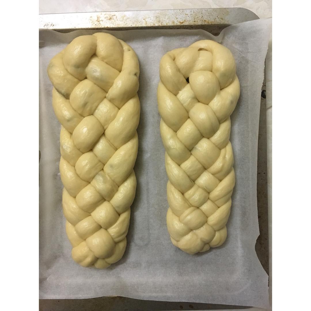 优雅烘焙 2015：犹太人的大辫子面包手工揉面版