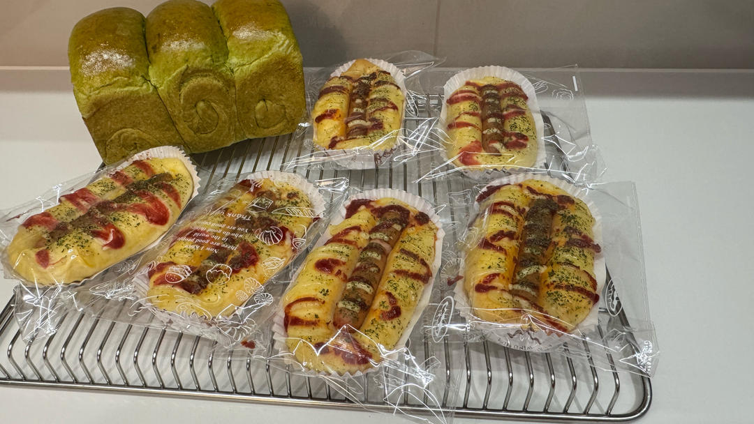 肠仔包 抹茶吐司的做法