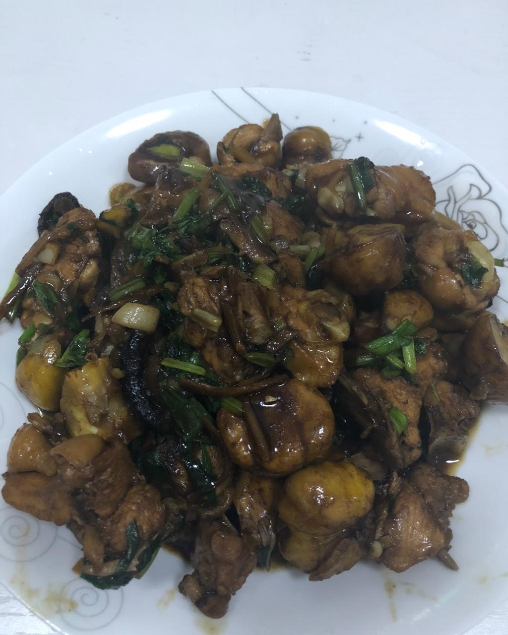 【栗子烧鸡】鸡肉都给你吃，栗子归我~