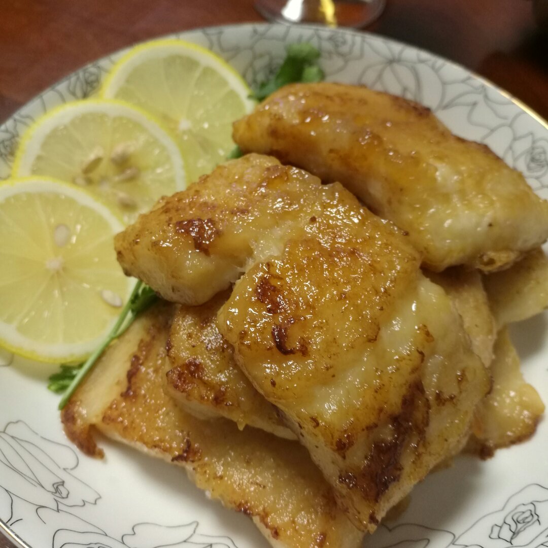 香煎巴沙鱼