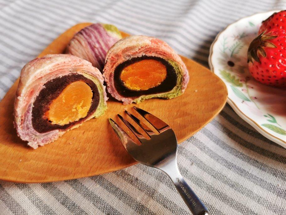 彩虹渐变蛋黄酥（无需揉出膜）