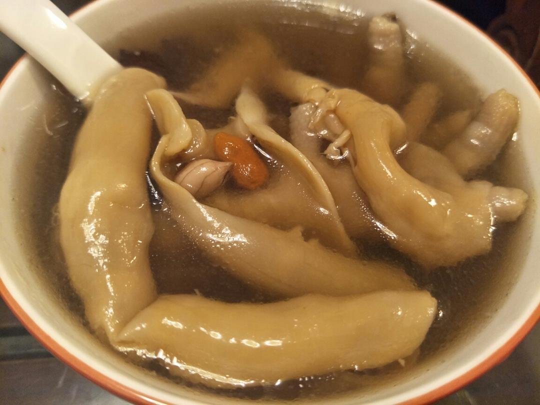 炖鱼胶花生鸡爪(无腥味版)