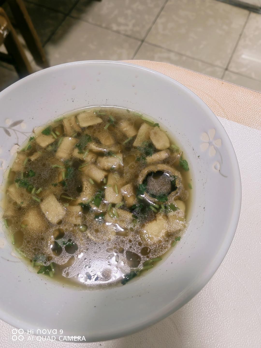 纯素美食｜口蘑鲜汤