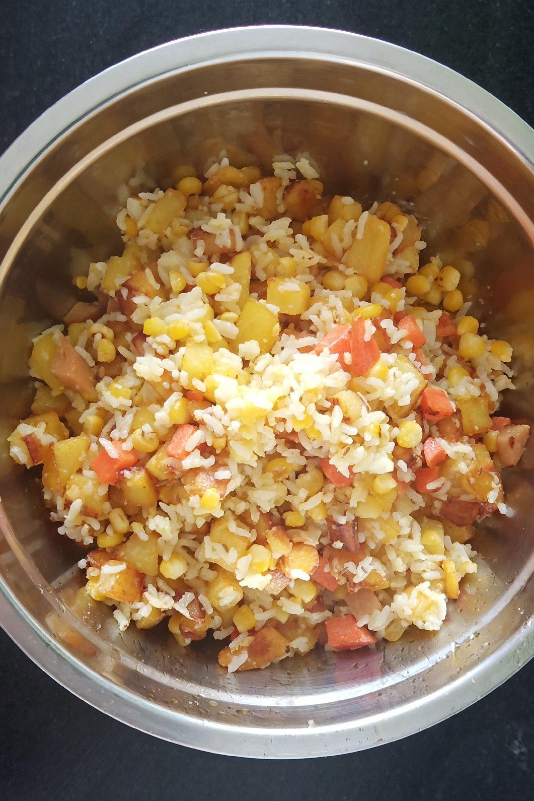 不正宗的扬州炒饭（家常版）