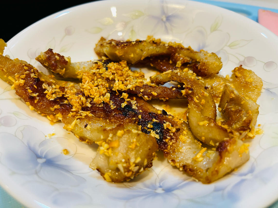 超级无敌简单的「蒜香🧄猪颈肉」