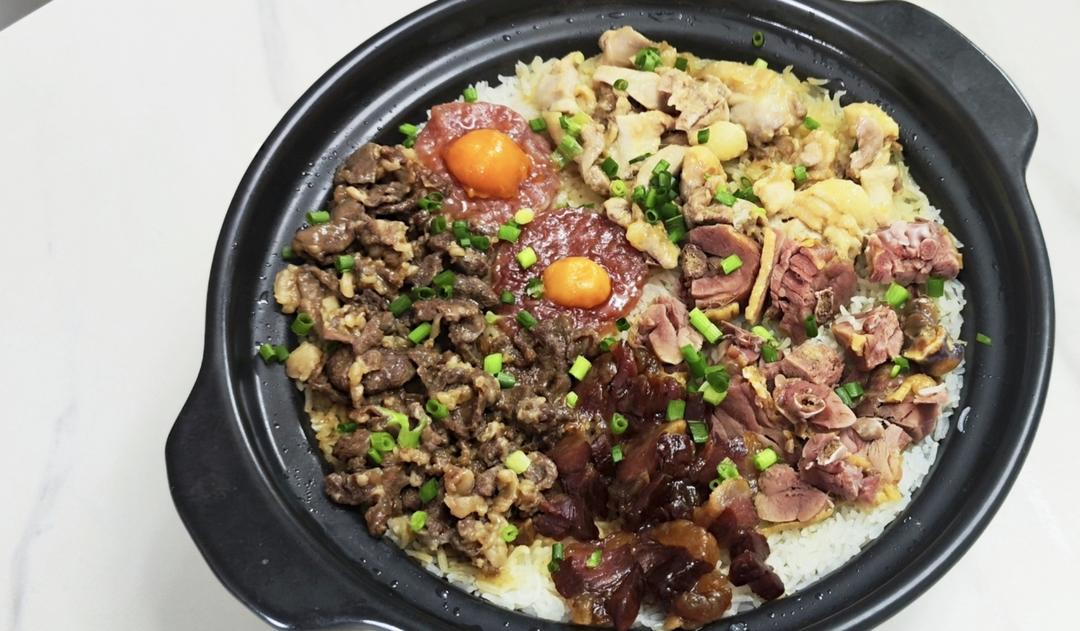 鸡肉牛肉腊味饭