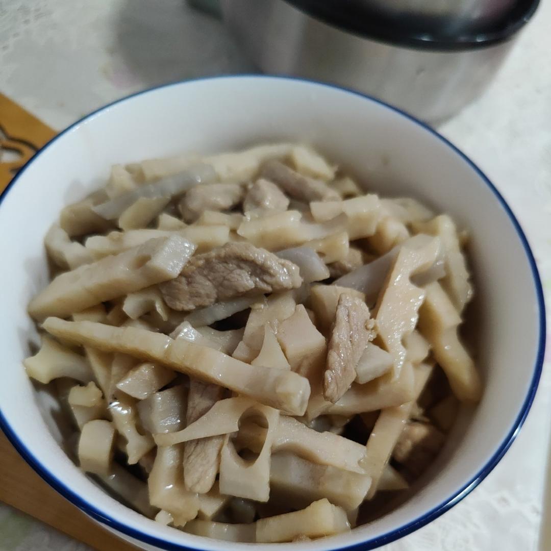 藕丝炒肉