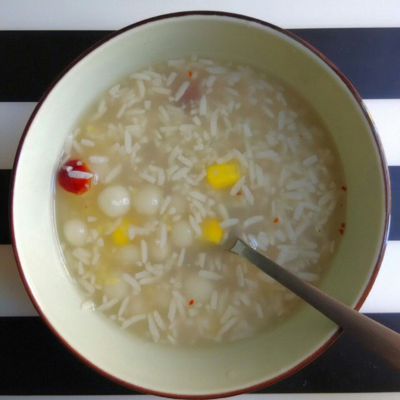 蛋花酒酿圆子