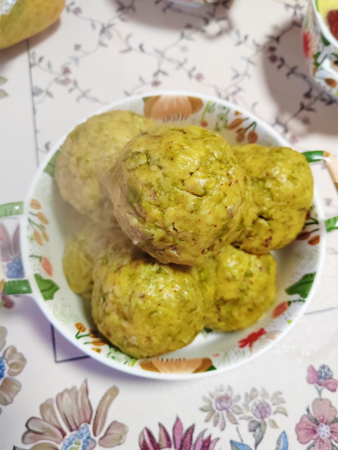 榆钱窝窝（蒸出来还是翠绿色哦）㊙️