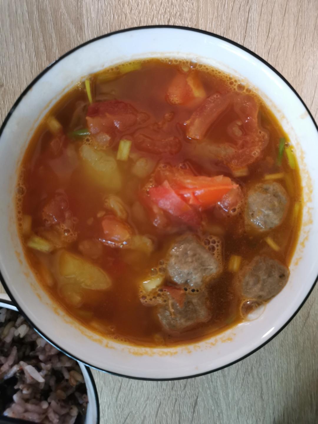 番茄土豆牛肉丸