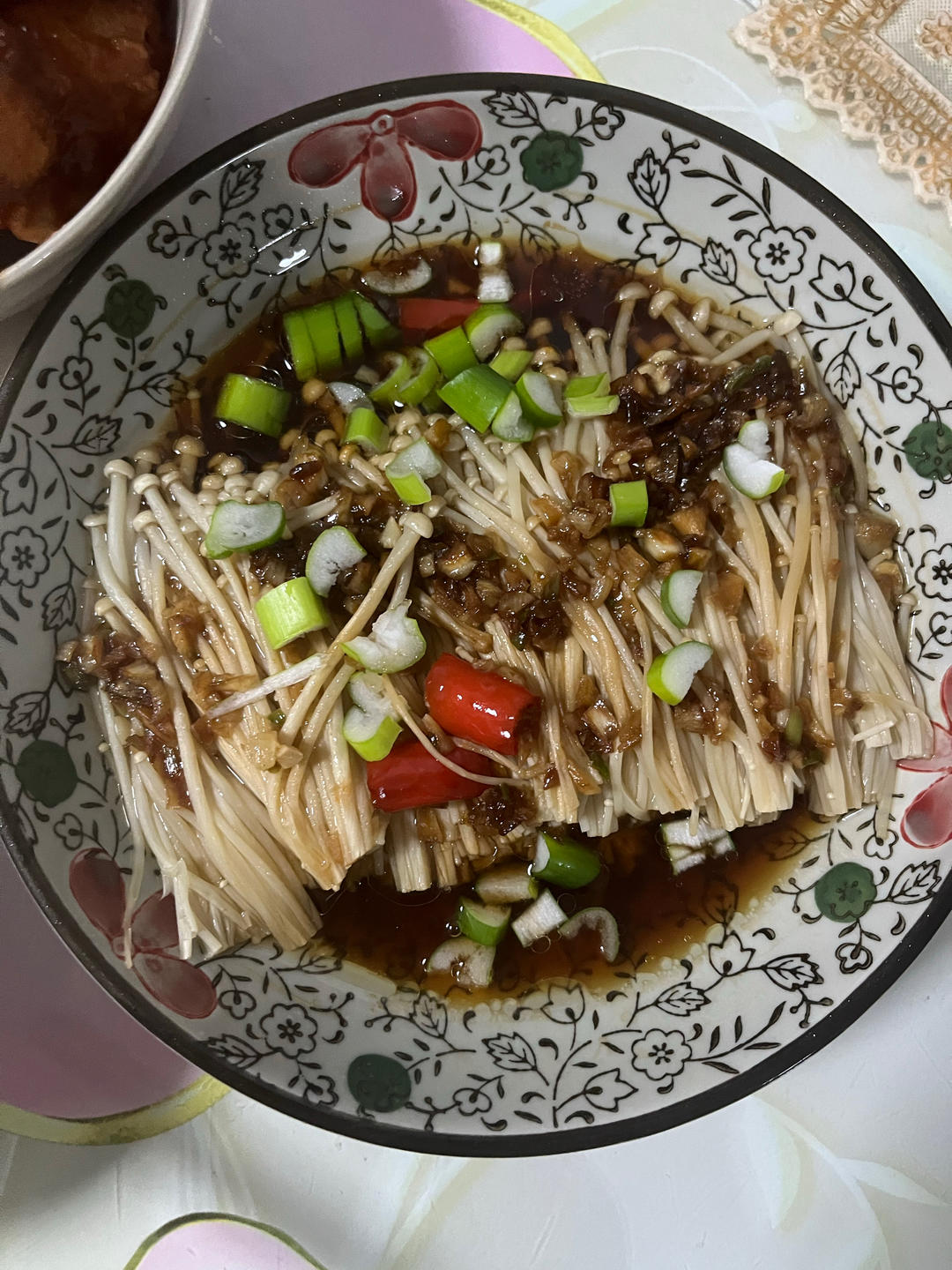 超级下饭的蒜蓉金针菇！好吃到爆