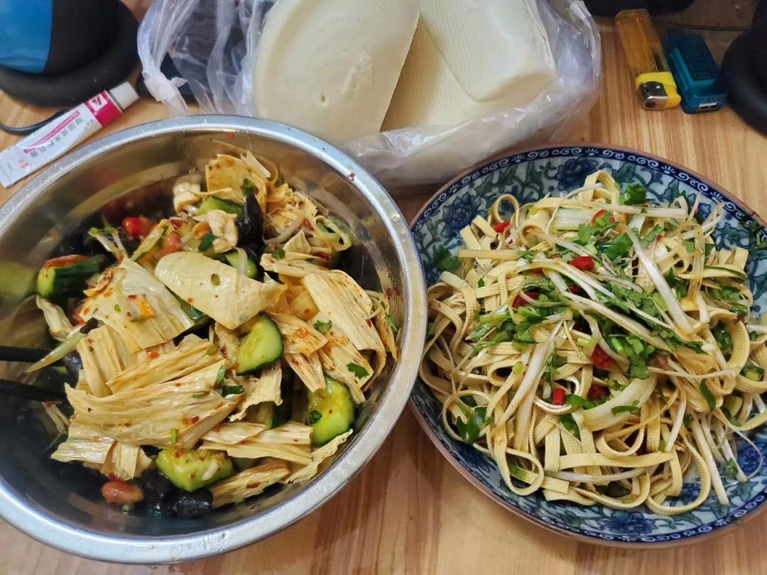 夏日开胃爽口凉拌豆皮 低卡减脂人士必备 做法简单