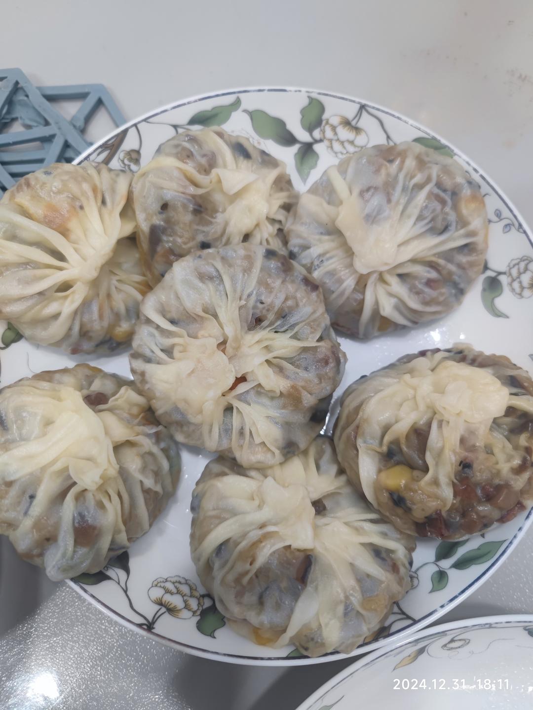 日常｜做了纸皮烧麦 超绝！