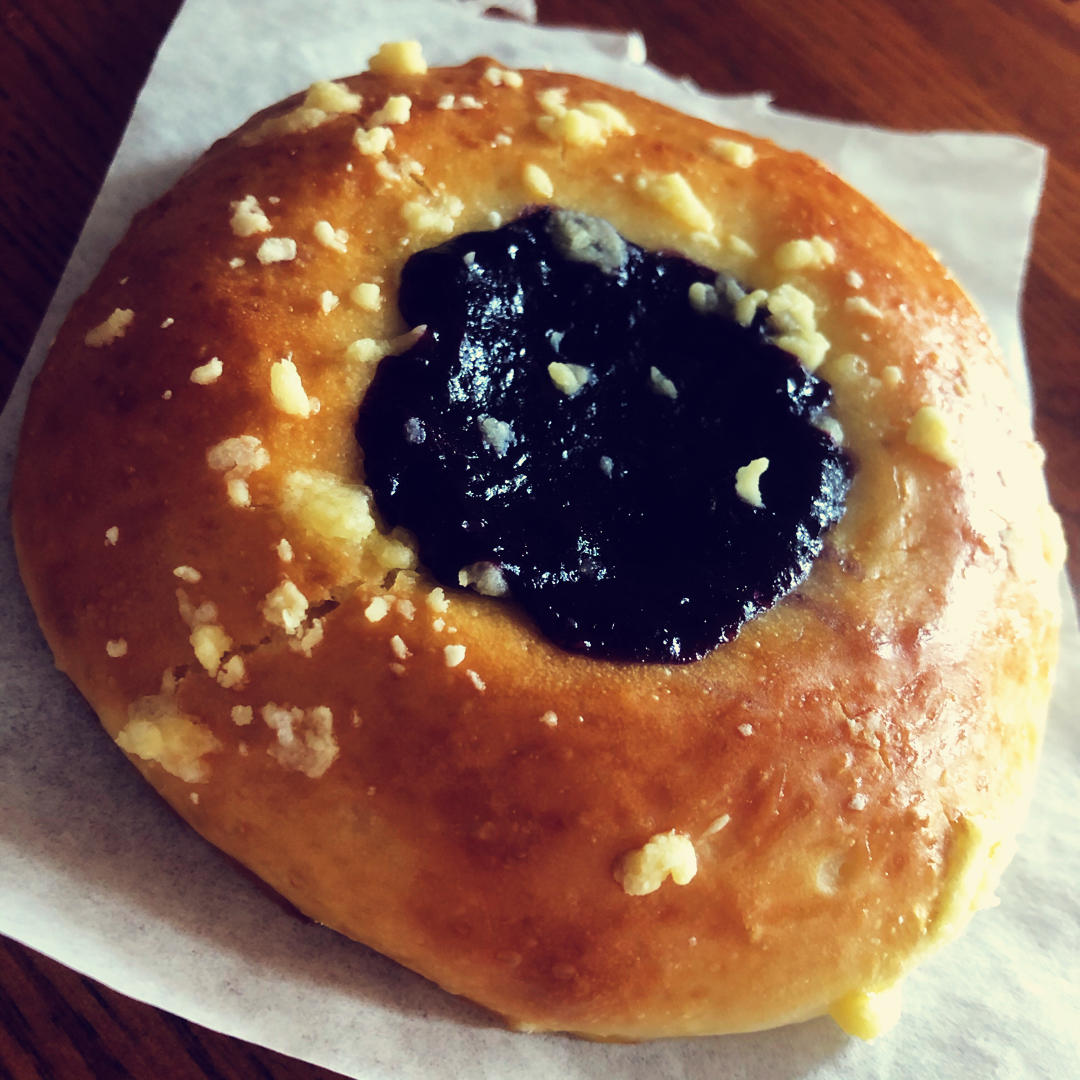 蓝莓奶酥面包