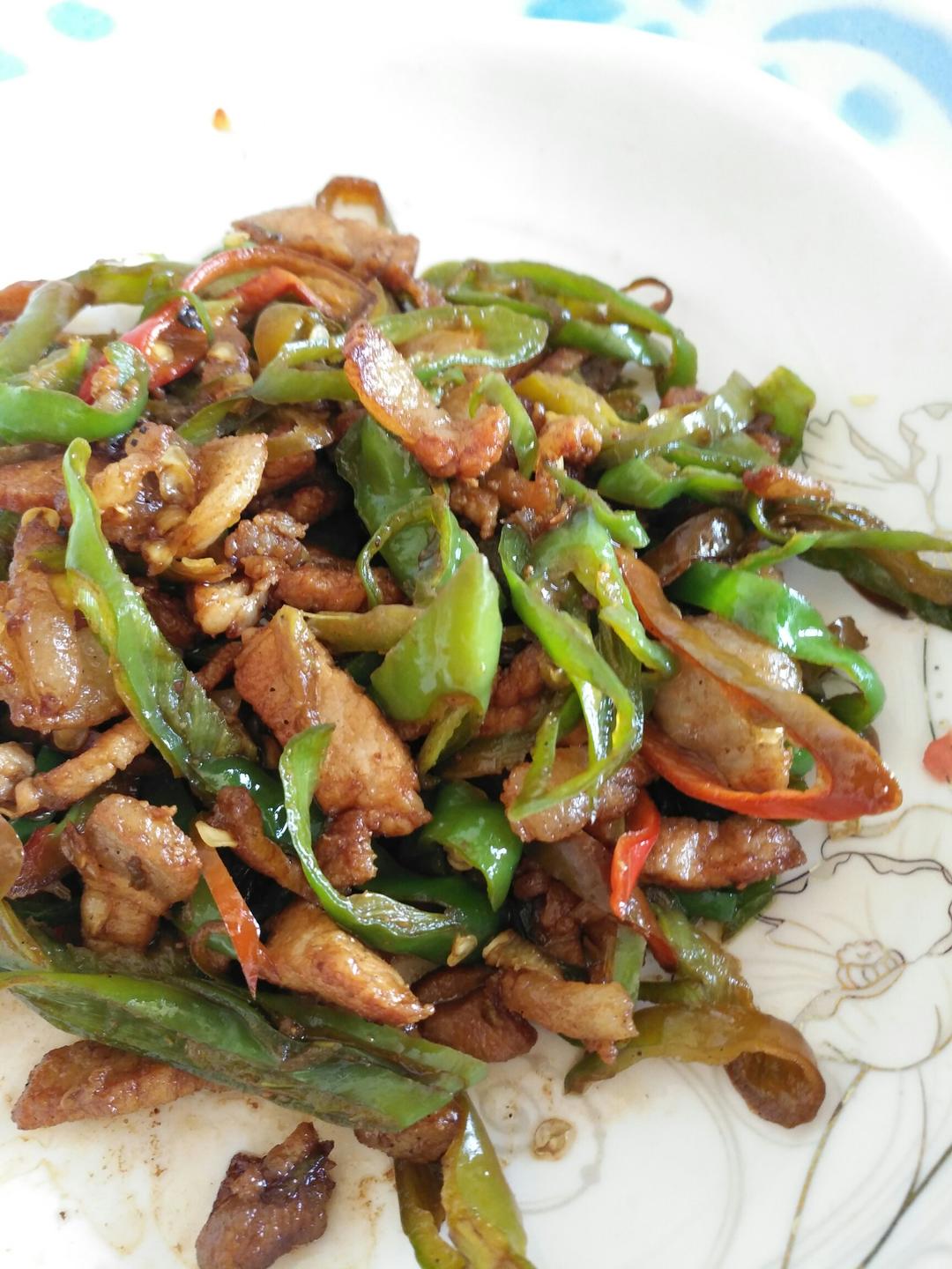 青椒炒肉丝