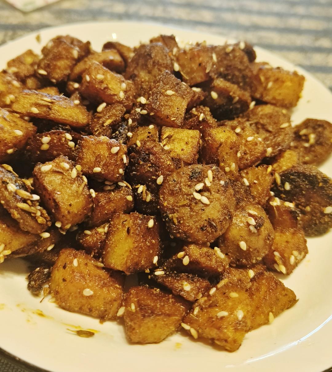 烧烤风味的土豆小香肠