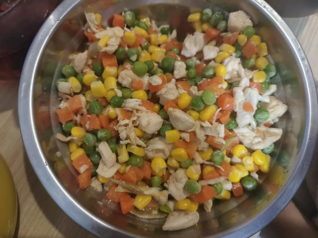 玉米鸡丁