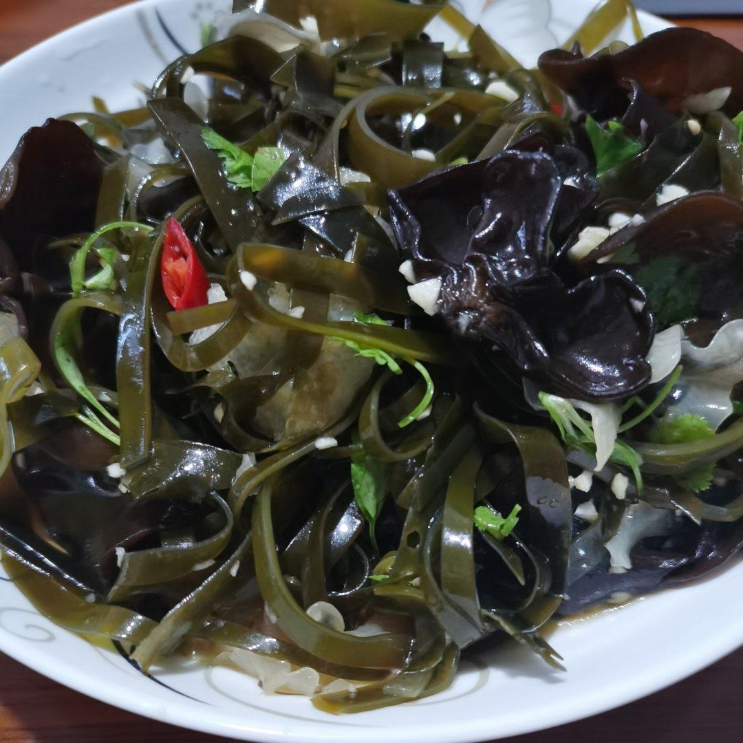 凉拌海带丝/黄瓜/黑木耳