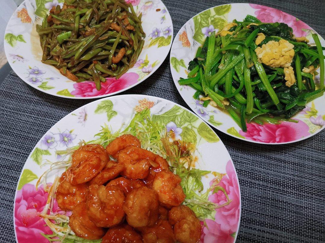 蕃茄虾球